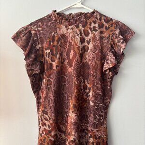 Leopard Cheetah Animal Print Ruffle Sleeve Top, L
